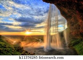Seljalandfoss, cachoeira, em, pôr do sol, em, HDR, islândia