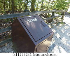 urso, prova, lata lixo