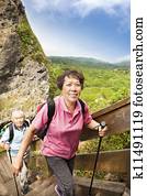 výstižný, asian, senior couple, hiking, do, ten, hornatý