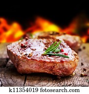 צלה, steak., צלה