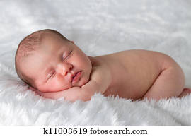 תינוק של יילוד, בשלווה, לישון