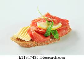 Beef Carpaccio sandwich Beef Carpaccio sandwich