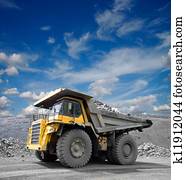 caminhão mineração