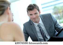 portræt, i, pæn, forretningsmand, tales, branche partner