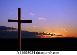 pôr do sol, com, crucifixos