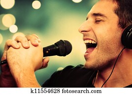 Singer Singer