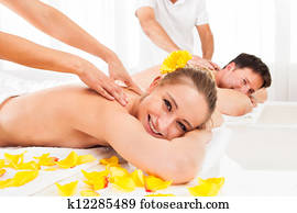 tiltrekkende, par, har en massage