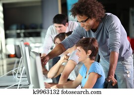 קבץ, של, סטודנט, ב, עסק מאלף