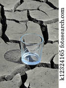 a glass in the dry land 