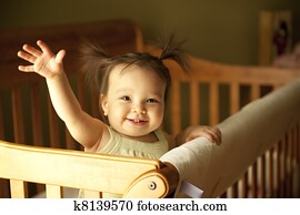 baby, uppe stå, in, krubba