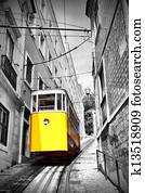 lisbon's, funicular