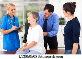 medizinischer doktor, untersuchen, älter, patient