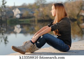 menina adolescente, descansar, banco rio
