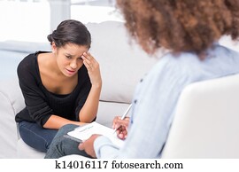 mulher chora, ligado, sofá, enquanto, terapeuta, é, notas levando