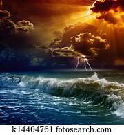 דרמטי, שקיעה