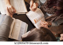 נשים, כרע, ו, התפלל