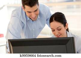 סטודנטים, ב, עסק מאלף