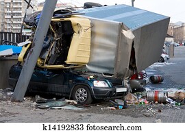 תאונה של מכונית, התרסק