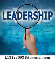リーダーシップ, 中に, 拡大鏡, 上に, 青い背景