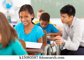 afrikanischer amerikaner, schule- mädchen, in, klassenzimmer