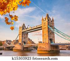 Tower bridge in London Tower bridge in London