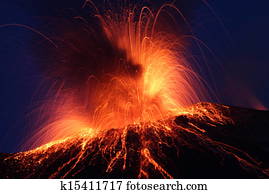 vulcão, erupção, à noite