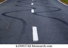 Winding skid marks