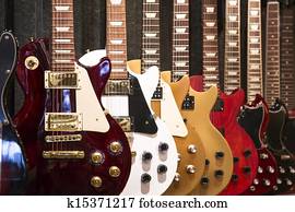 גיטרות חשמליות