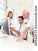 büroangestellte, mit, manager, in, a, versammlung