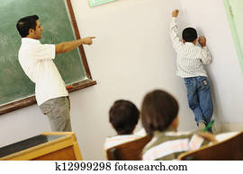 gyerekek, -ban, izbogis, osztályterem