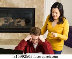 megfontolt woman, ordítás, -ban, neki, partner, időz, munka családi