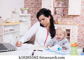 mãe bebê, em, escritório lar