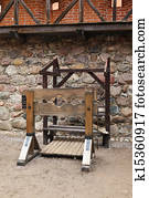 pillory and stocks