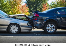 תאונה של מכונית, לכלול, שני, מכוניות