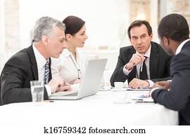 geschäft bevölkern versammlung