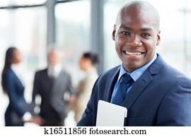 jung, afrikanisch, korporativ, arbeiter, in, modernes, büro