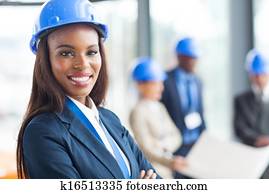 美籍非洲人女子, 建設工人