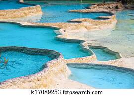 the magic travertine ponds