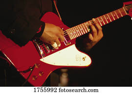 um, violão elétrico