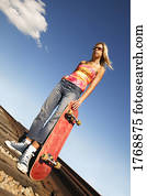 um, adolescente, com, um, skateboard