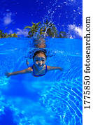 menina, natação piscina