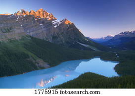 Snowy peak mountain with valley