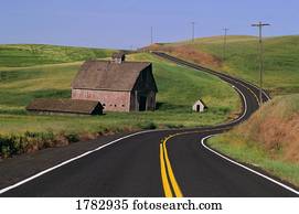 celeiro, ao lado, ventoso, estrada