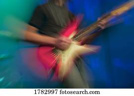 homem, tocando, violão elétrico