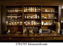 fashioned velho, farmácia