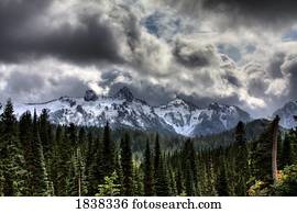 Mountain Peak, Mount Rainier National Park, Tatoosh Range, Washington, USA  