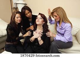 mulheres, orando, para, um, amigo