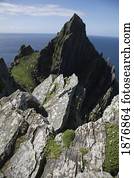skellig michael, county kerry, ireland; the extraordinary geology of skellig michael
