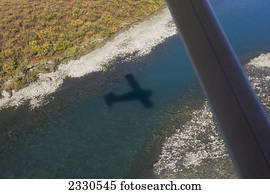 bush plane brooks flying range over alaska fotosearch northwestern gates arctic america states national united park