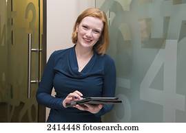 retrato, de, um, sênior, contabilista, em, um, contabilidade, firm;, edmonton, alberta, canadá